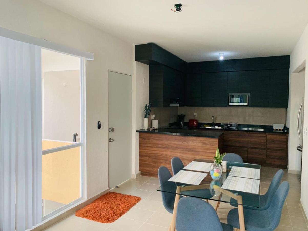 Franks House Apartment "Shared House" แคนคูน ภายนอก รูปภาพ