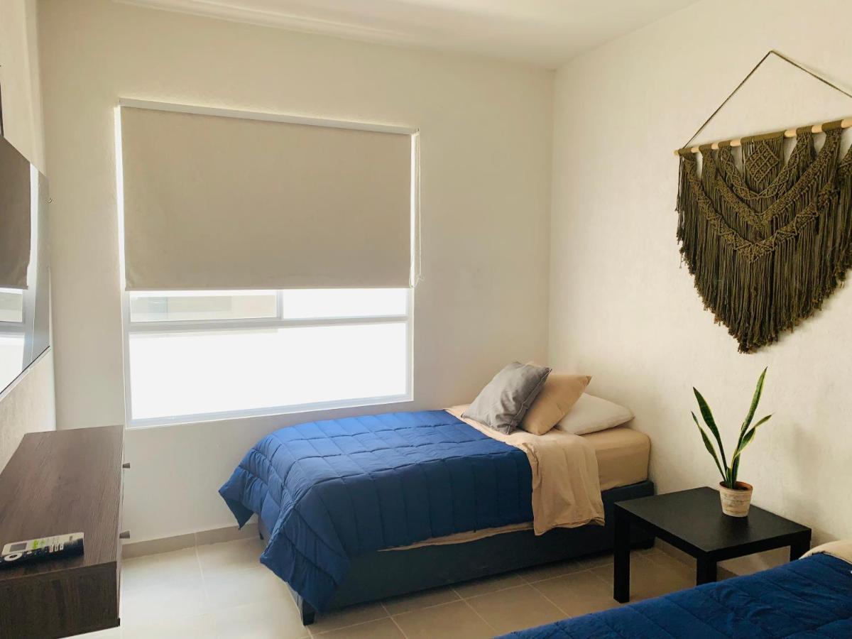 Franks House Apartment "Shared House" แคนคูน ภายนอก รูปภาพ